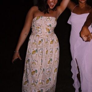 Super cute Billy J dress!🍋